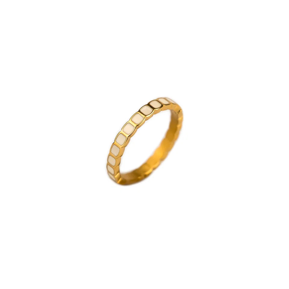 Bague Mon Rêve Beige – acier inoxydable Simone à bordeaux simone à bordeaux