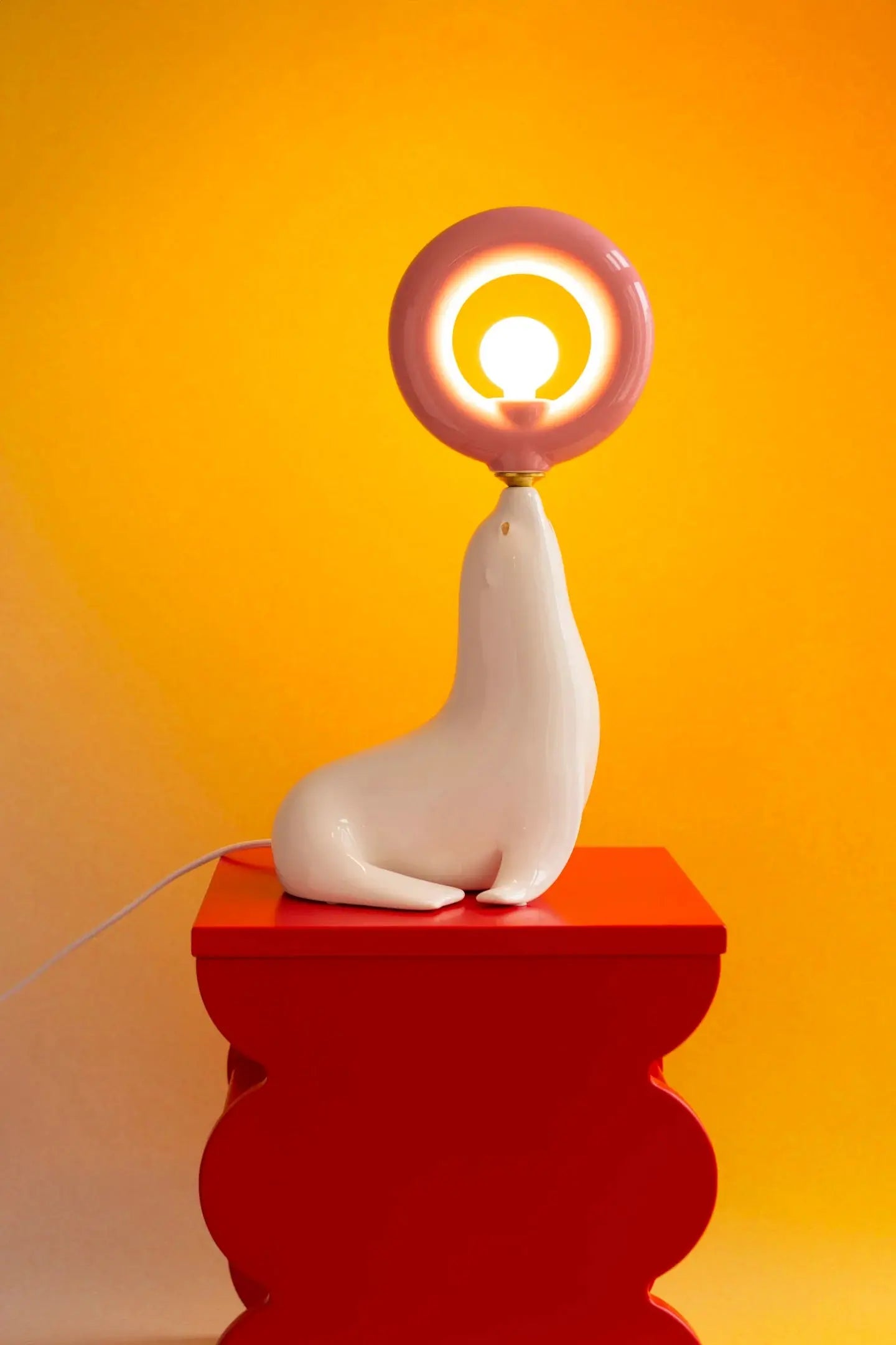 Lampe Petite Pénélope en faïence artisanale fabriquée au Portugal