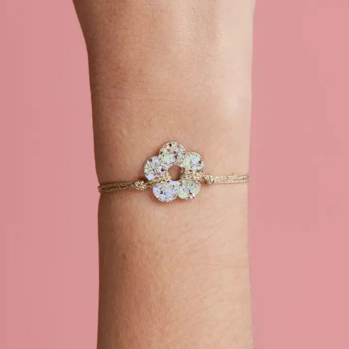 Bracelet fleur résine ajustable coloré fait main