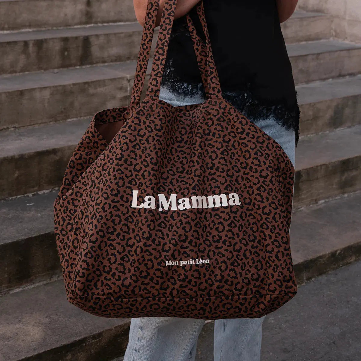Cabas XXL léopard La Mamma en toile de coton