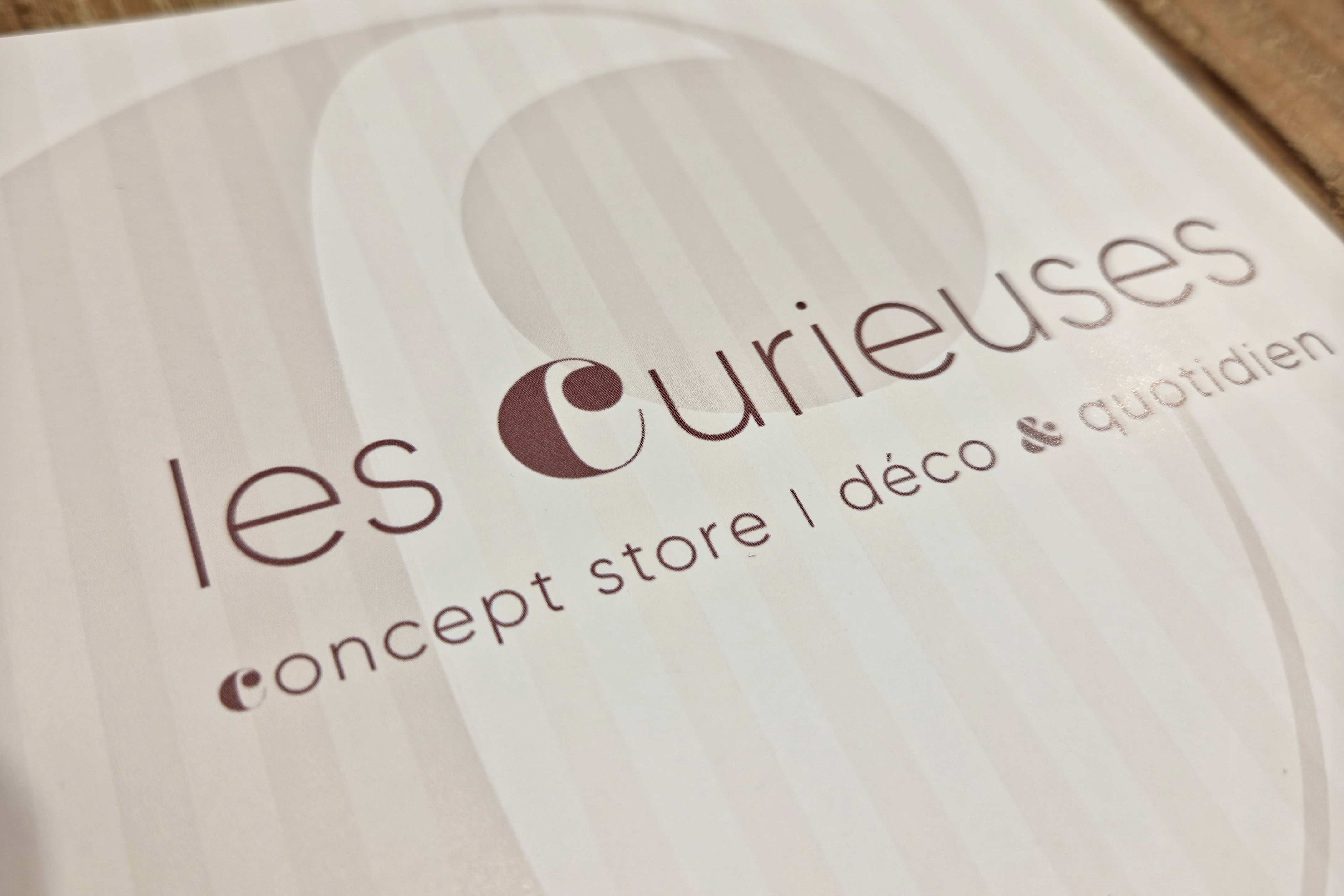 carte cadeaux les curieuses