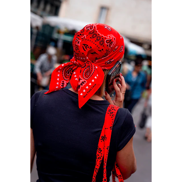 Foulard bandana rouge en gaze de coton 65 x 65 cm Mon petit léon mon petit léon