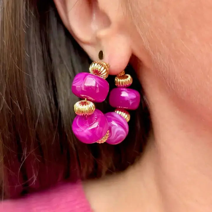 Créoles perles marbrées GIGI – Boucles d’oreilles colorées