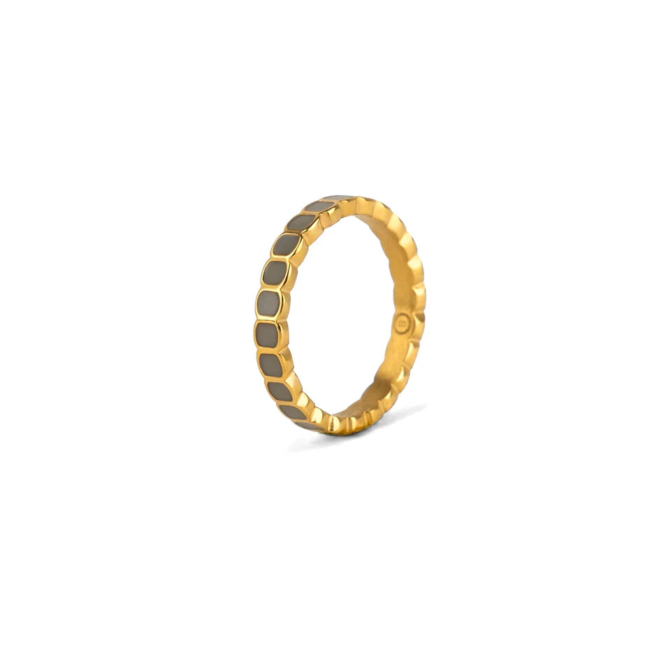 Bague Mon Rêve Beige – acier inoxydable Simone à bordeaux simone à bordeaux